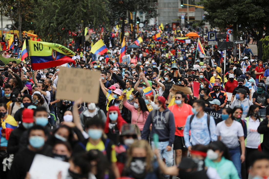 Luis Fernando Medina Sierra: «La movilización de estos días tiene potencial de marcar un fin de ciclo en Colombia»