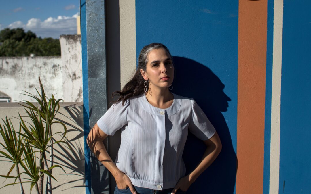 Renata Prati: «Escuchar la depresión no es algo agradable, escuchar el dolor duele, pero igual lo vale»